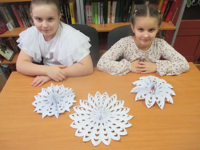 Вот такую красоту сделали Анита и Эвелина