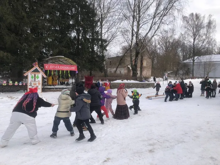на фотографии фрагмент праздника (6)