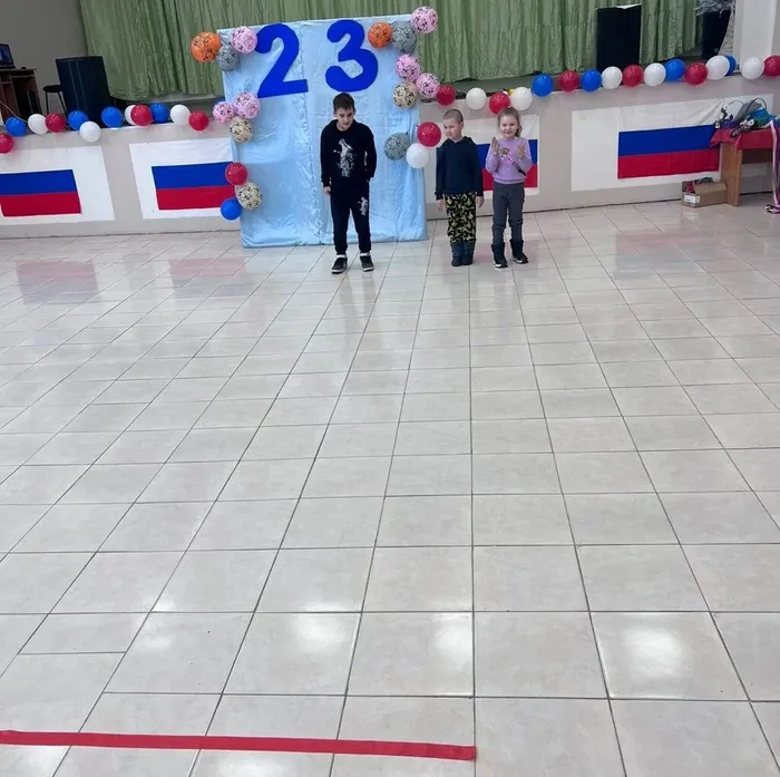 на фотографии фрагмент игровой программы (5)
