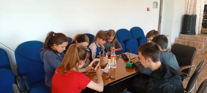 На фото фрагмент мастер - класса Талисман добра (1)