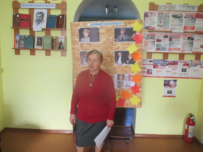 Мария Павловна Гусева читает СтихотворениеСиреневый туман