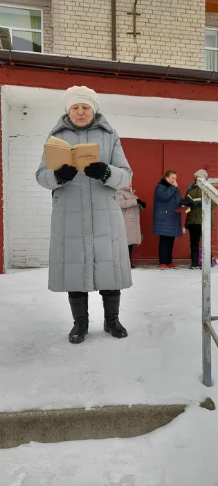 Стихотворение читает Кулешова Т.Н.