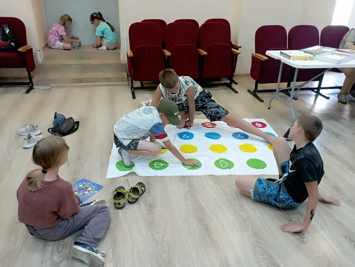 играем