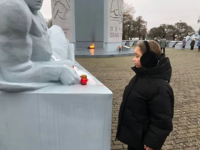 на фото участники памятного мероприятия (5)