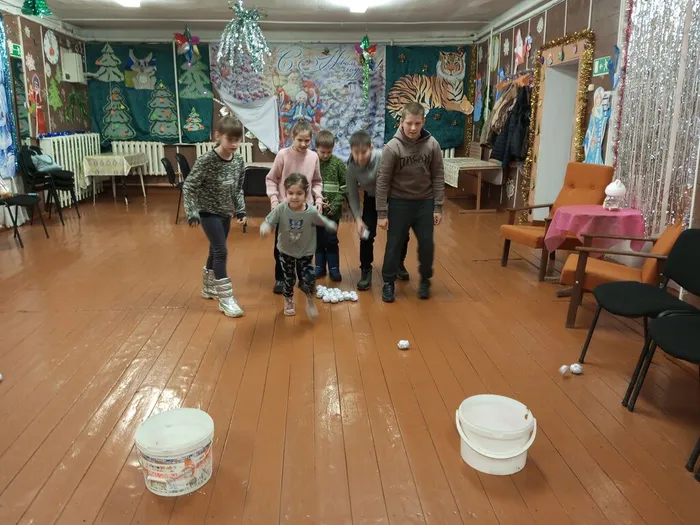 Игра Снежки