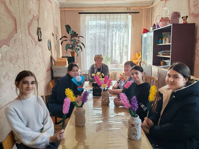 на фотографии участники мастер-класса
