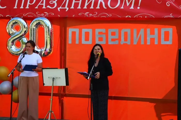 Ведущие мероприятия Никанорова Ксения и Алфëрова Джульетта.jpg
