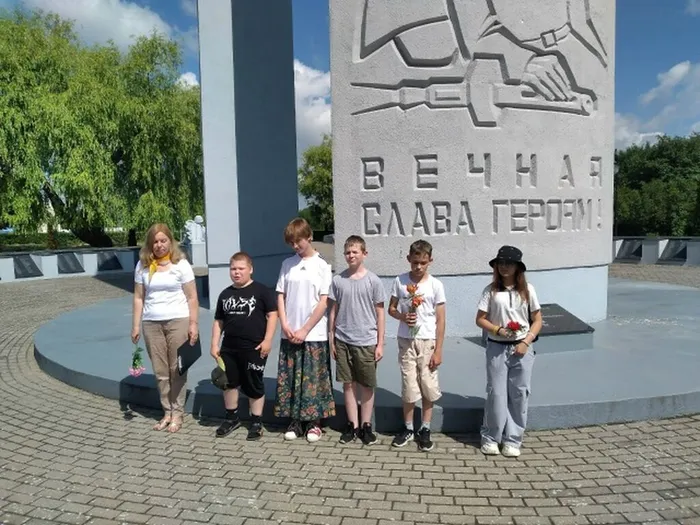 Дети читают стихи о войне