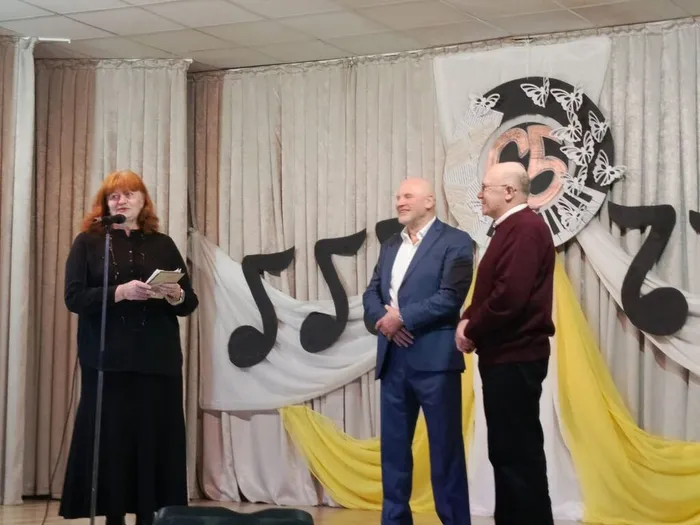 на фото Наталья Березан, Виктор Макаров и Андрей Попов