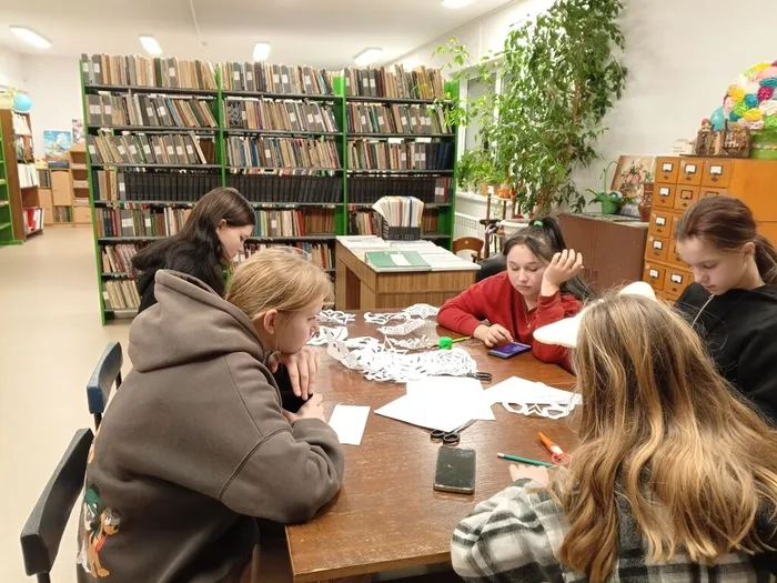 на фото участники мастер-класса (3)