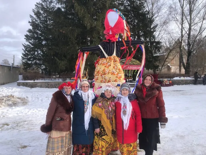 на фотографии фрагмент праздника (1)
