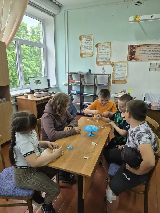 Играем в разные игры.