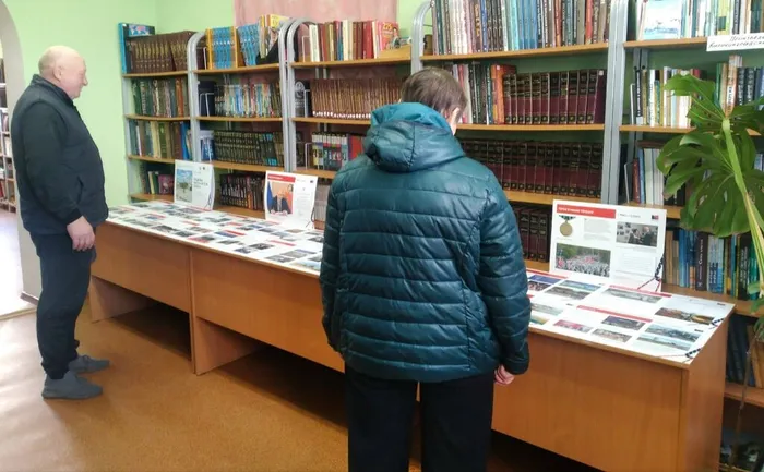 Первые посетители выставки