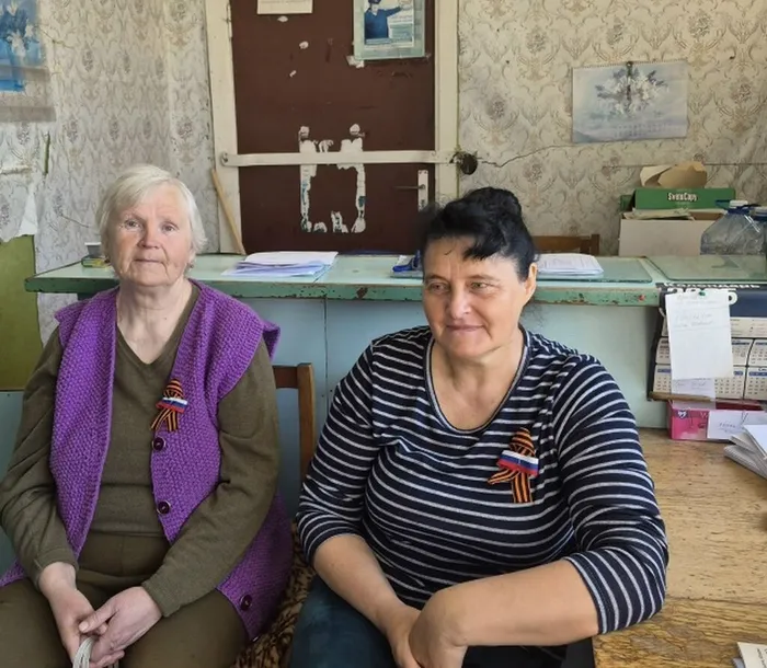 Каждый получил  на память Георгиевскую ленточку