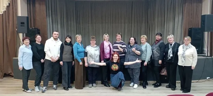 на фото участники мастер-класса