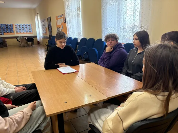 на фотографии участники мероприятия (1)