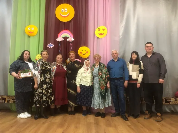 на фотографии участники концета  (1)