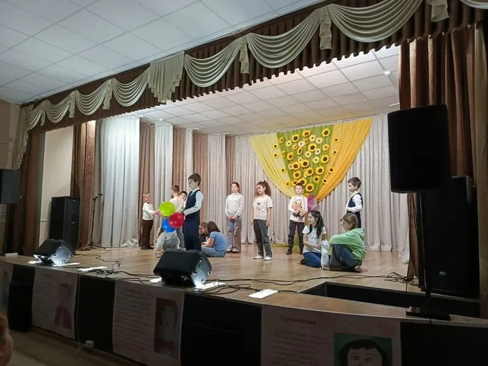 на фото артисты