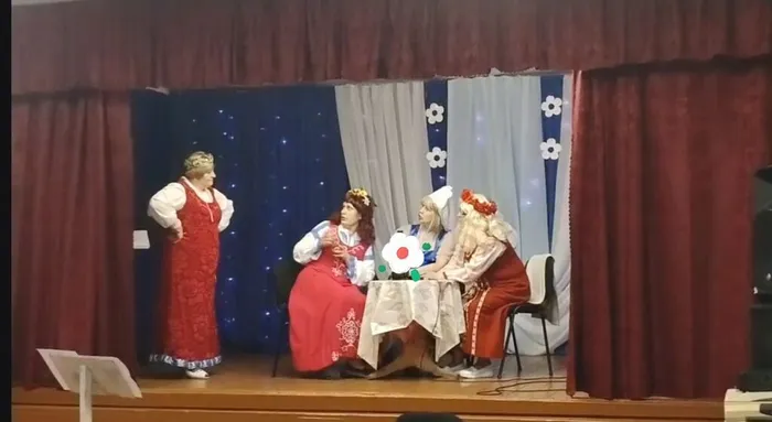 9. Фрагмент сказочной постановки