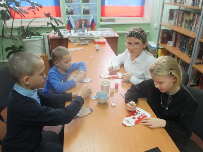 Ребята за работой