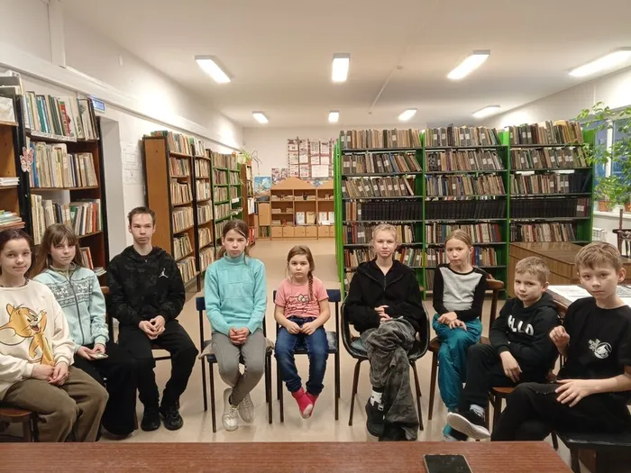 на фотографии участники викторины (3)