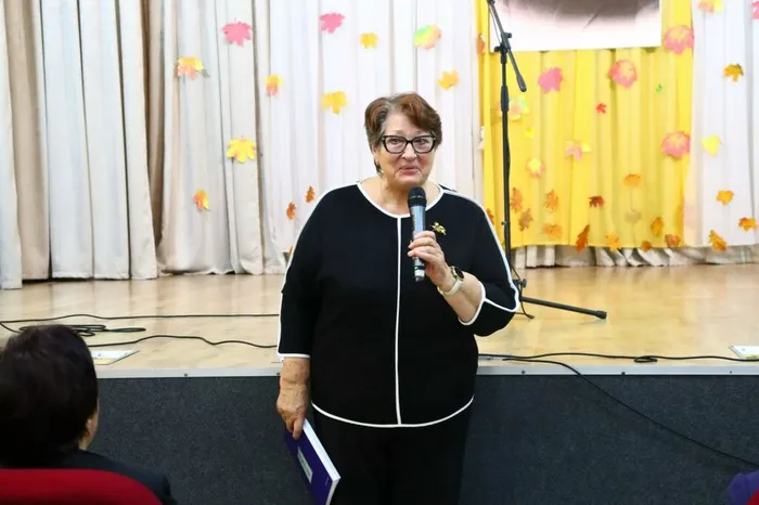 Лидия Фролова