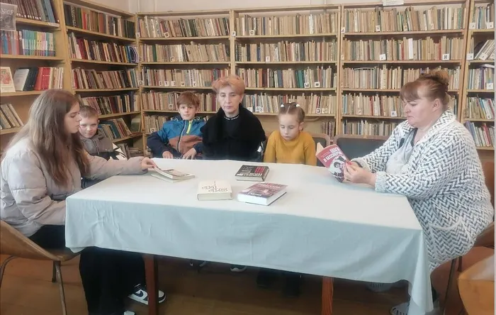 на фото участники мероприятия