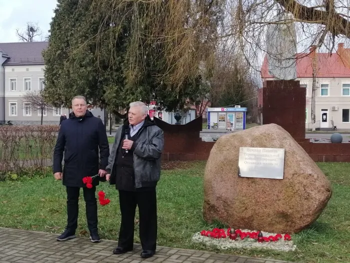 на фото Дмитрий Чубарев и Николай Рогалин