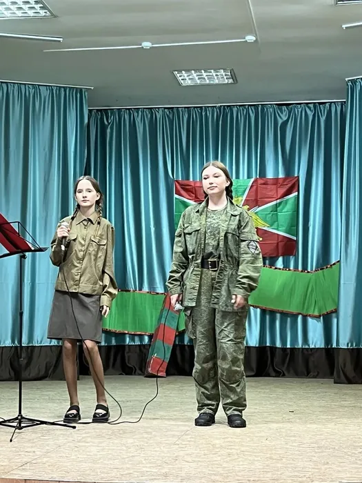 на фотографии фрагмент концертной программы (1)