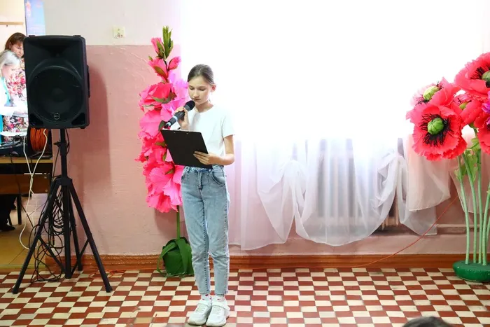 Серегина софья читает стихотворение