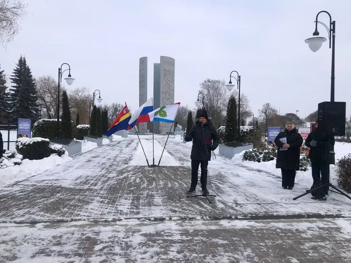 на фото памятное мероприятие (3)