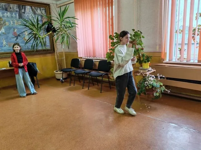 на фотографии участники игрорвой программы (1)