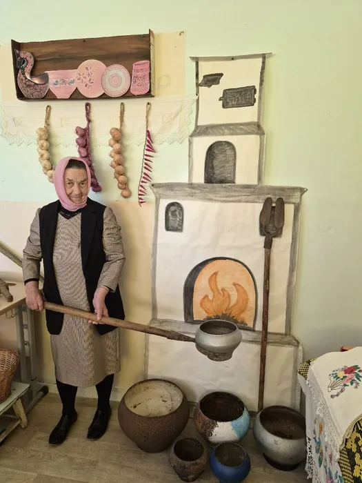 Галина Александровна поробовала себя в роли хозяйки.