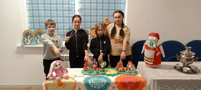 На фото фрагмент вечера за самоваром (1)