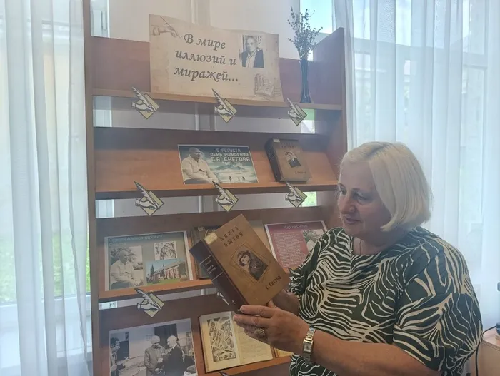 Литвинова Л. заинтересовалась выставкой В мире иллюзий и миражей