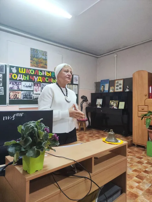 вспоминает Н. Иовлева