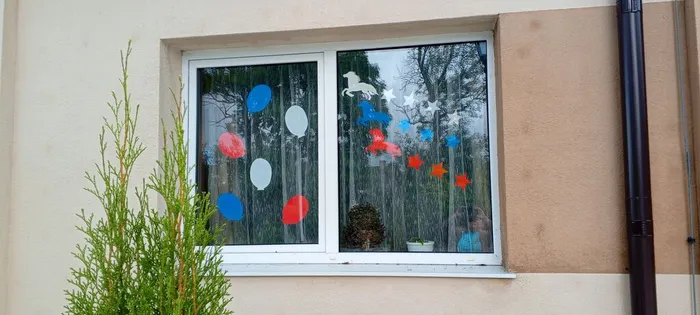 окно
