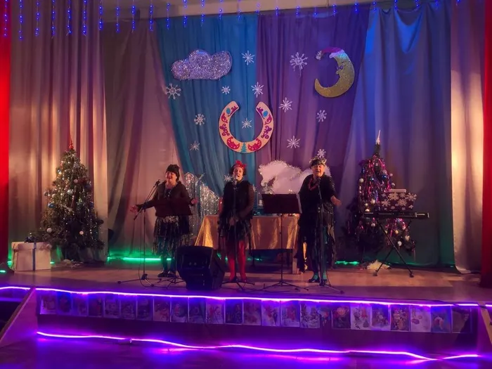 на фото участники встречи (1)