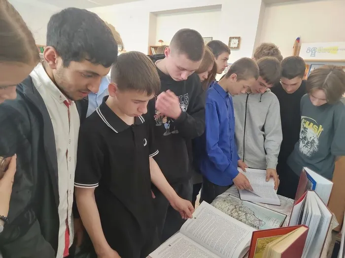 Просмотр книг Назовём Поимённо