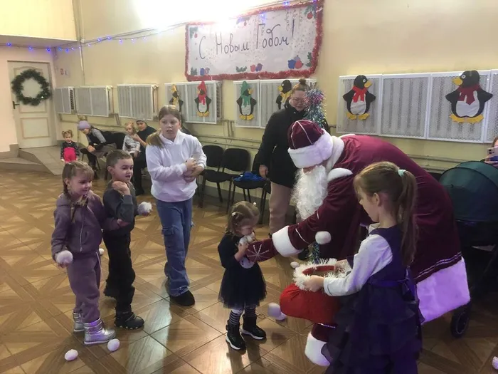 на фото фрагмент праздника (3)