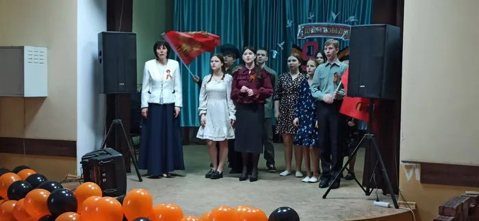 на фотографии фрагмент концерта (3)
