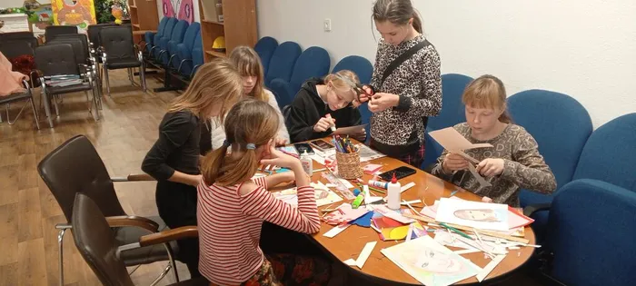 на фотографии участники мастер-класса (2)