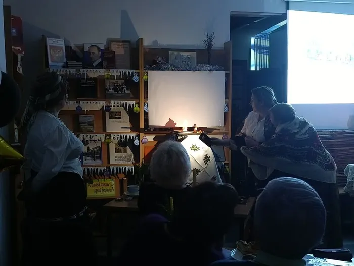 участники посиделок