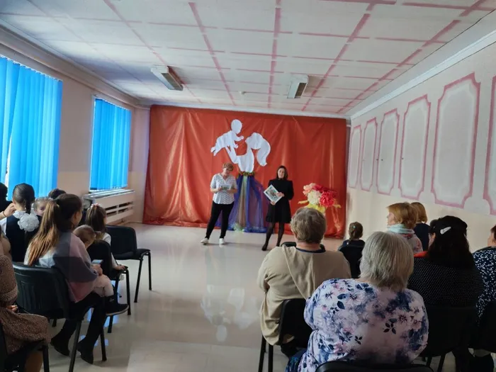 Ведущие мероприятия Кондротас Вера и Никанорова Ксения