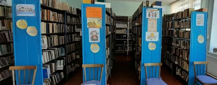 Информационные стенды в библиотеке