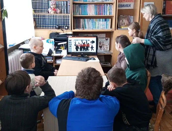 Смотрим презентацию по  антитеррору