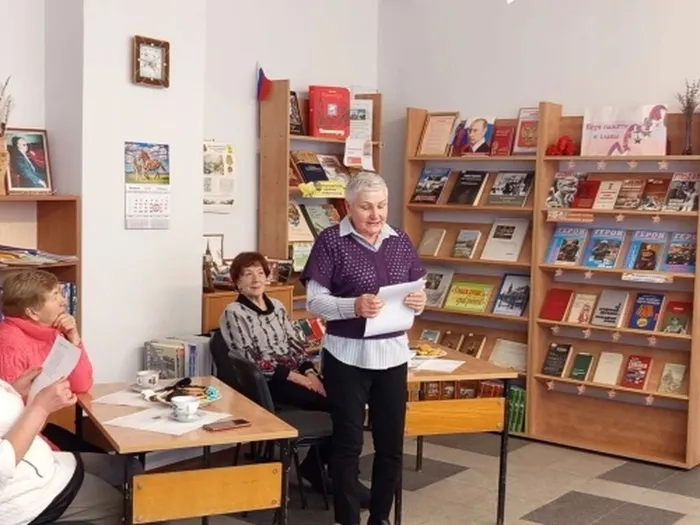 Никитина А.Н. читает стих М. Кувикова Памяти Анне Герман