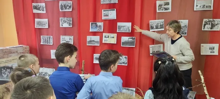 на фото рассказ о жертвах Холокоста